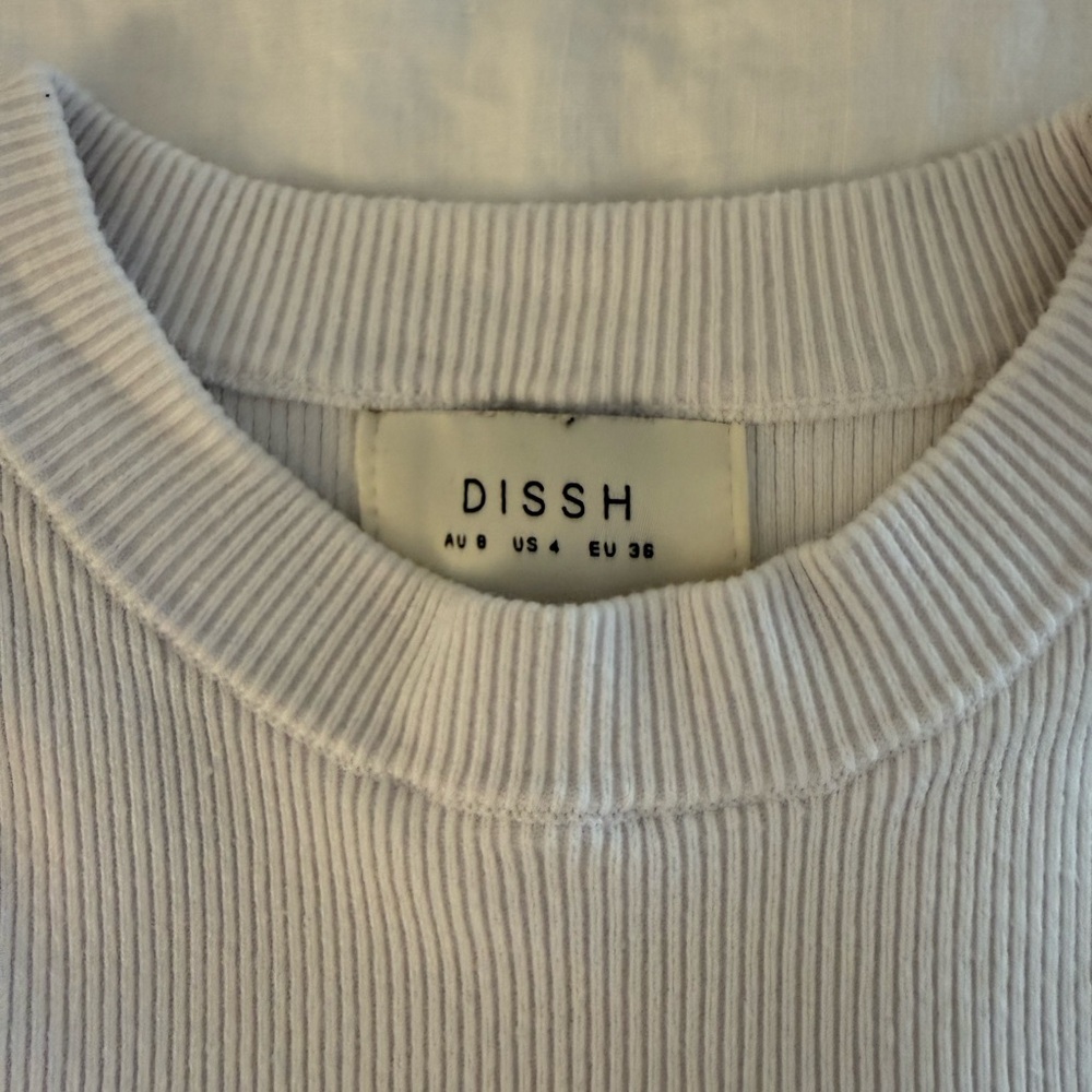 DISSH White Ribbed Tank Top - Picture 2 of 3
